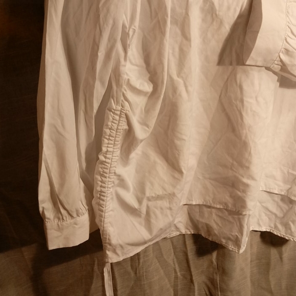 3X NWT white long sleeve top - Picture 2 of 5